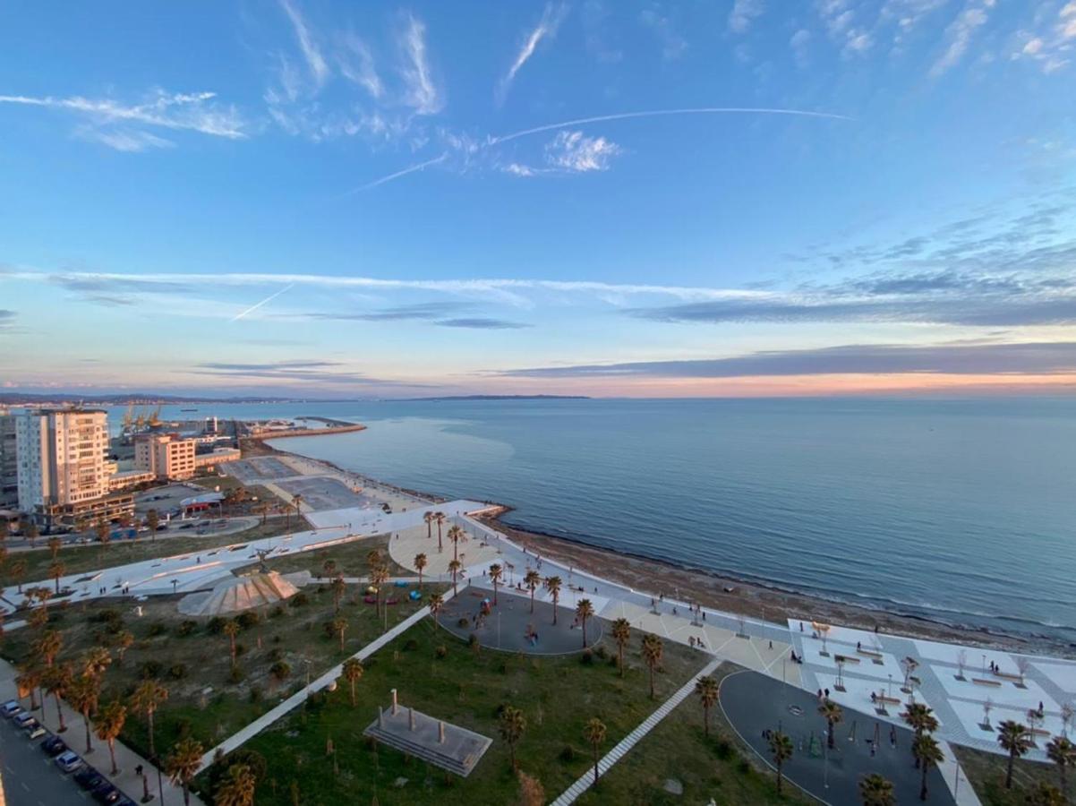 Sky & Sea View Luxury Apartments Durrës Eksteriør bilde