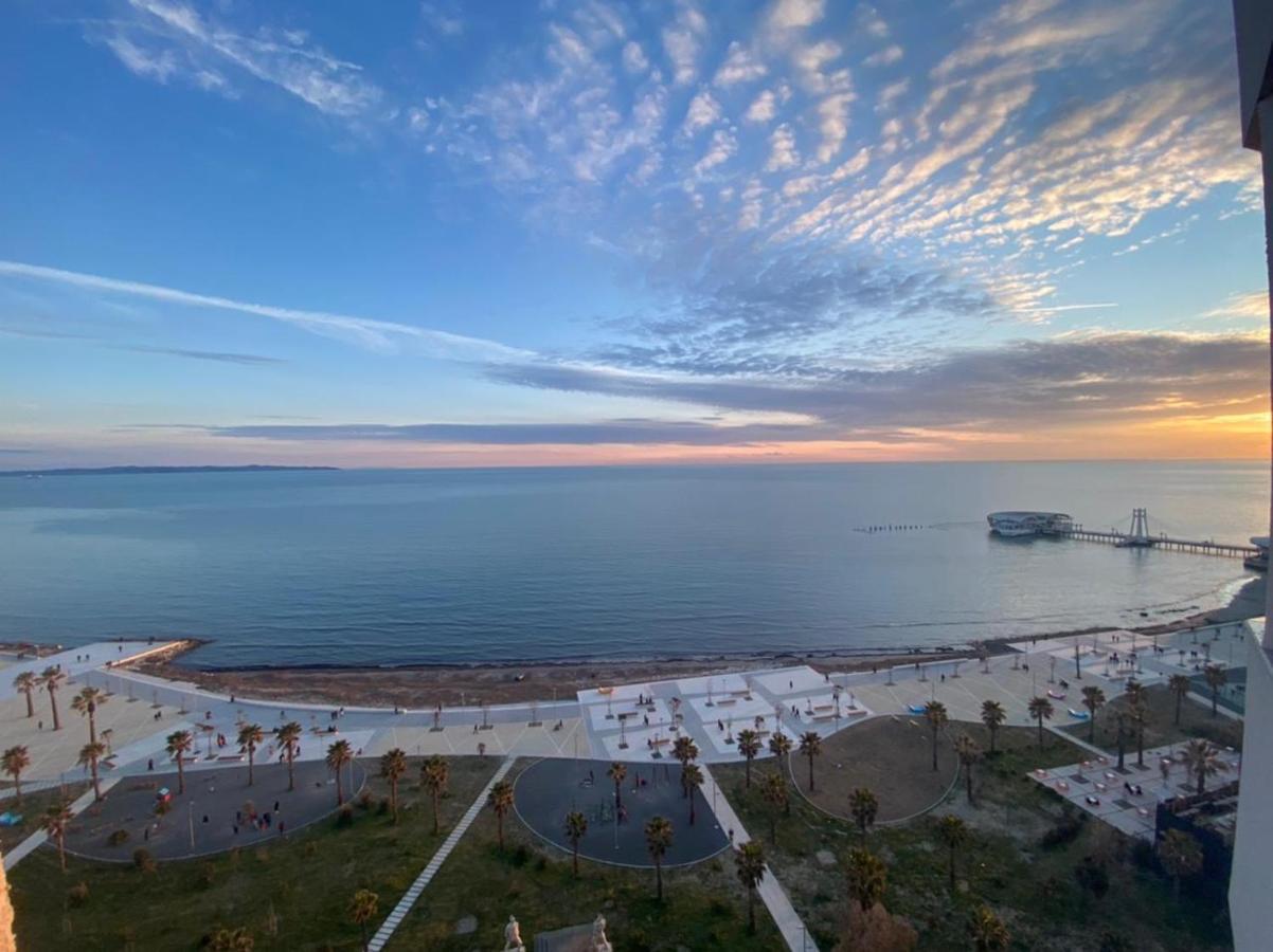 Sky & Sea View Luxury Apartments Durrës Eksteriør bilde