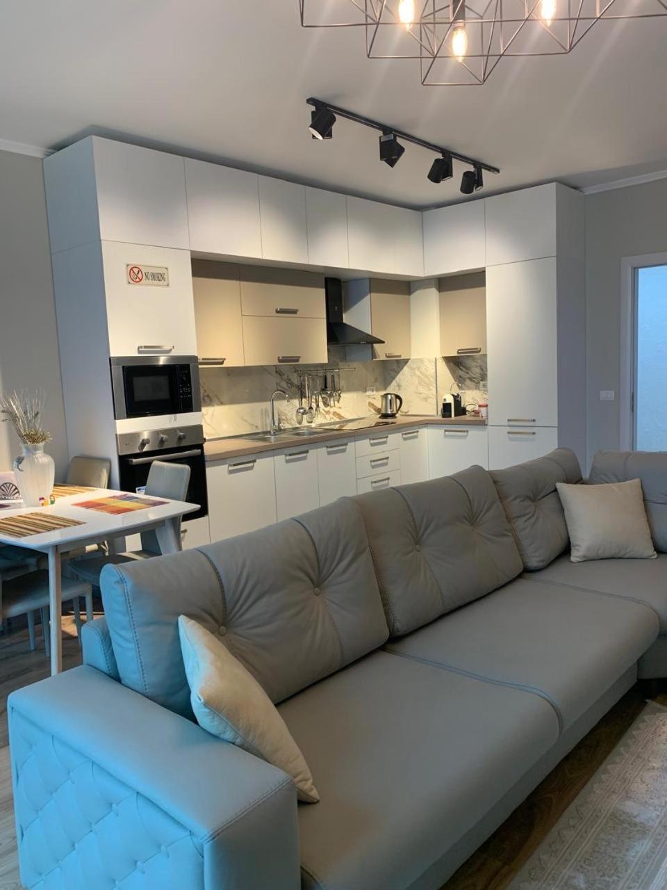 Sky & Sea View Luxury Apartments Durrës Eksteriør bilde